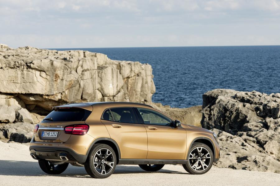  Mercedes-Benz GLA220 d 4Matic (X156) 2017 года  (WW) (фото 20 из 33)